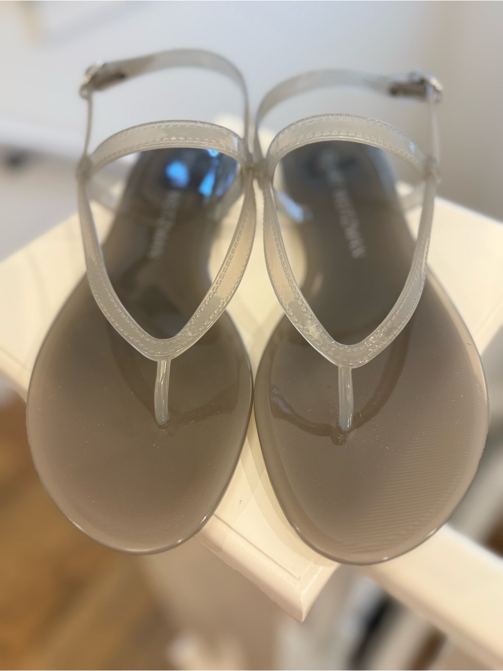 NEW Stuart Weitzman Jelly T-Strap Thong Sandals Smoke Gray Women’s Size 9